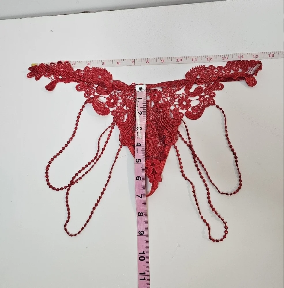 Red Lace Lingerie G String Thong Panties Size M New Without Tags